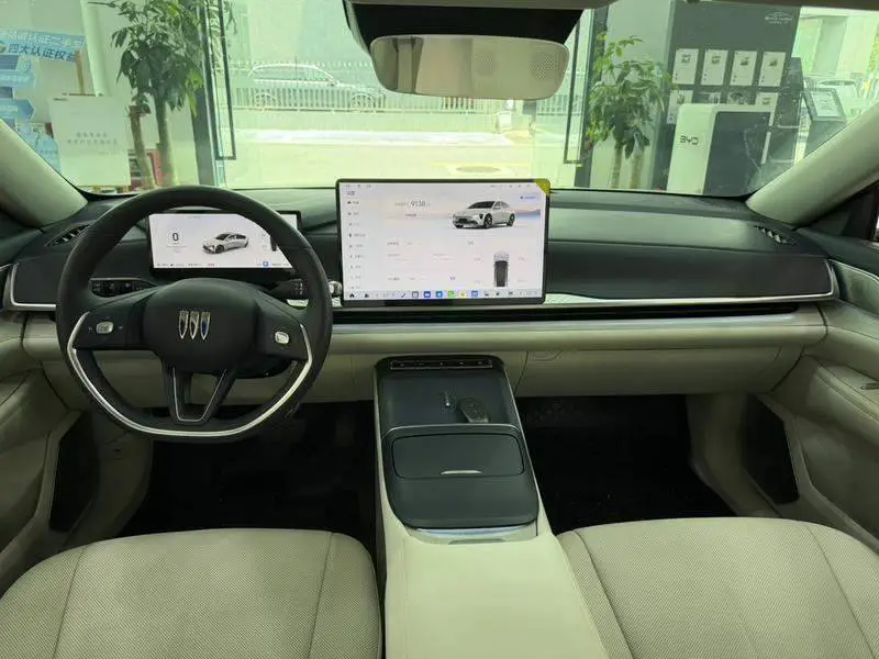 Buick L7 2025 Luxury Edition — 6