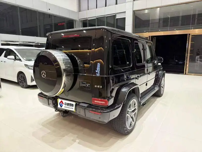 Mercedes-Benz G-Class AMG 2022 AMG G 63 — 7