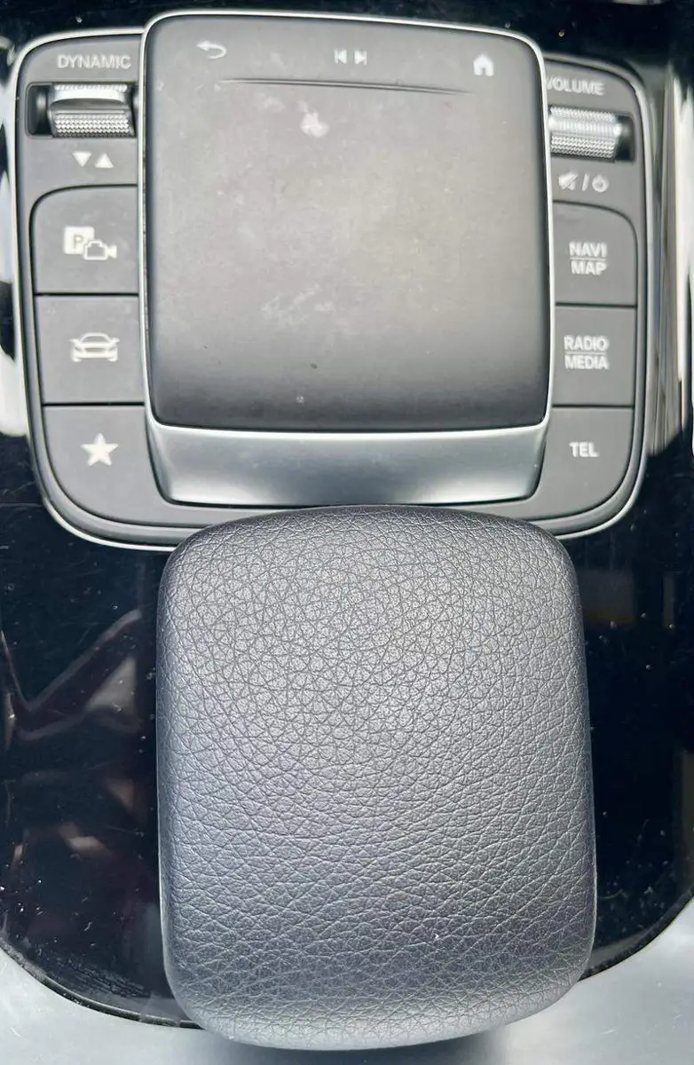 Mercedes-Benz EQB 2022 EQB 260 — 10