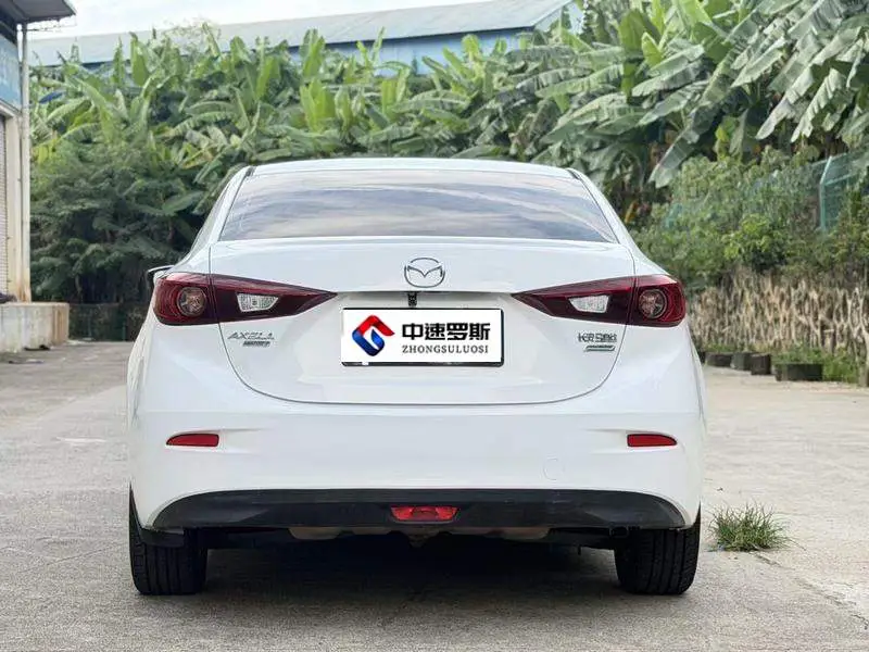 Mazda 3 Angkesaila 2014 Sedan 1.5L Automatic Comfort — 5