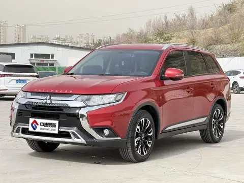 Outlander 2019 2.0L 2WD Enjoy Edition 5 Seaters National VI