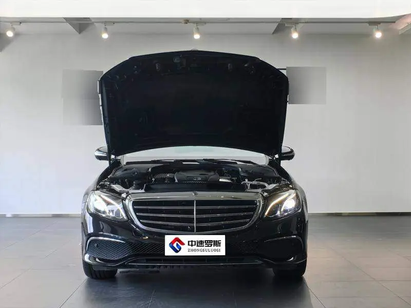 Mercedes-Benz E-Class 2018 E 300 L Fashion Edition — 7