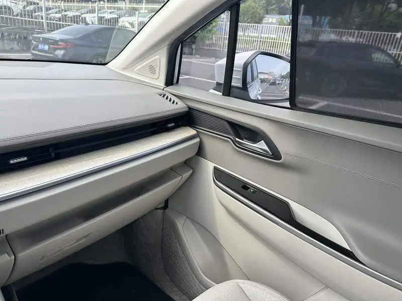 Kustu 2021 380TGDi TOP Premium — 11