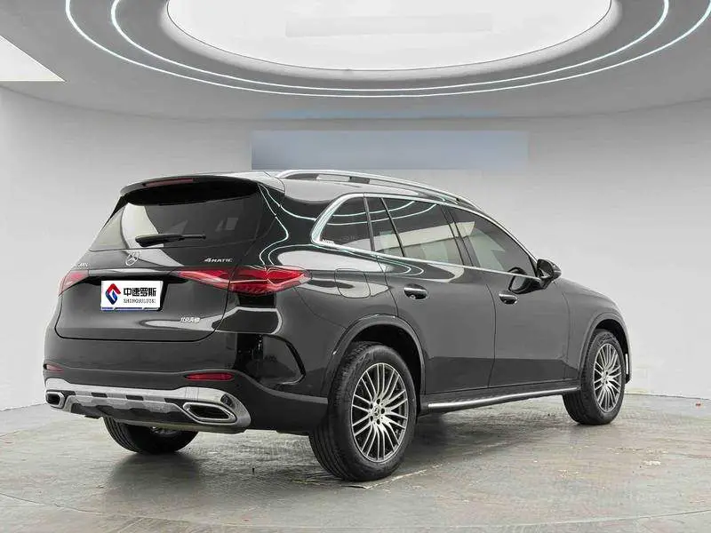 Mercedes-Benz GLC 2026 GLC 300 L 4MATIC Dynamic 5-seater — 7