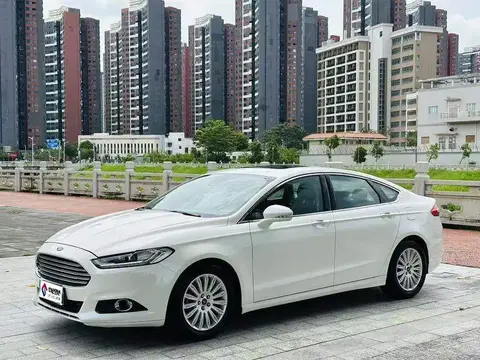 Mondeo 2013 2.0L GTDi200 Luxury Model