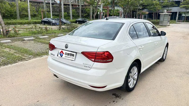 Lavida 2015 230TSI DSG Comfort Edition — 6