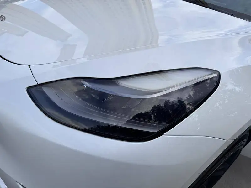 Model Y 2022 Long Range All-Wheel Drive — 8