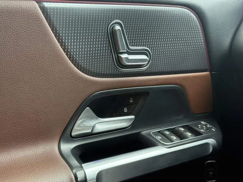 Mercedes-Benz GLB 2020 GLB 200 Dynamic — 18