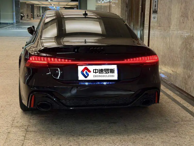 Audi A7L 2024 45TFSI S-line Dream Flow Crystal Package — 4