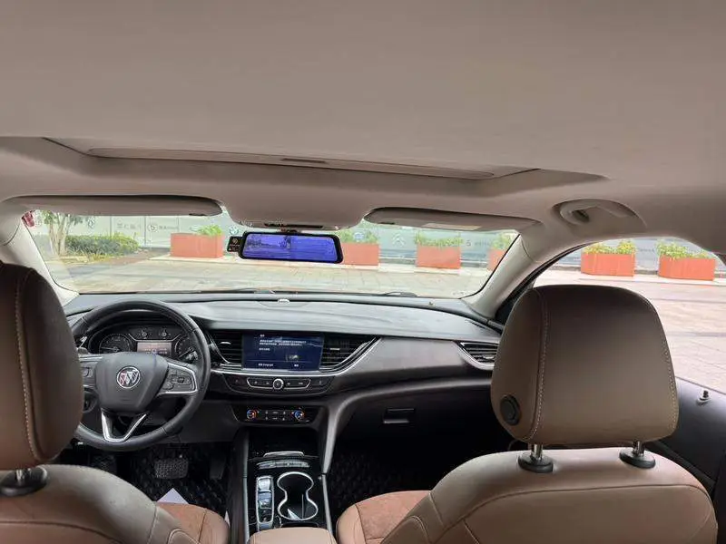 Regal 2023 552T Smart Edition — 10
