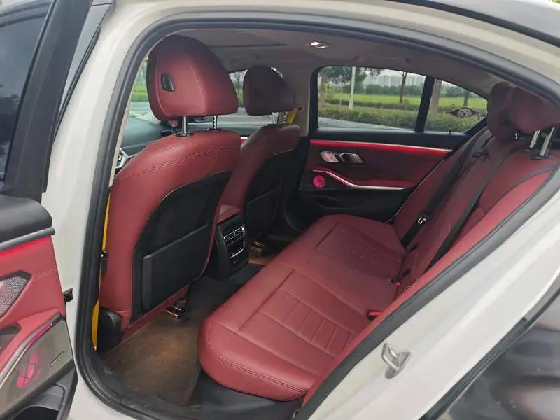 BMW 3 Series 2021 facelift 330i M Sport Night Edition — 15