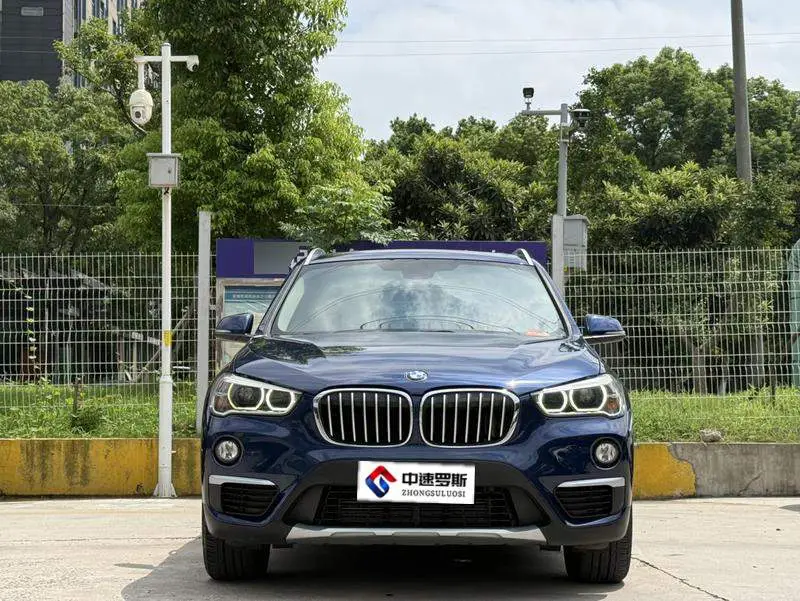BMW X1 2018 xDrive20Li Premium Edition — 2