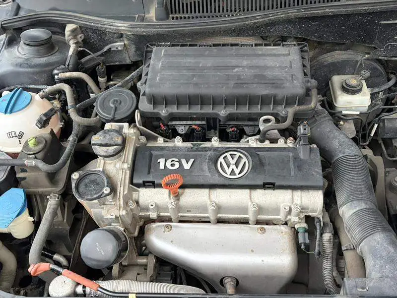 Lavida 2011 1.6L Manual Pinyou Edition — 6