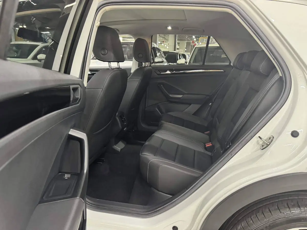 T-ROC 2022 280TSI DSG 2WD Comfort PLUS — 10