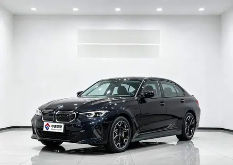 BMW i3 2023 eDrive 40 L Night Edition
