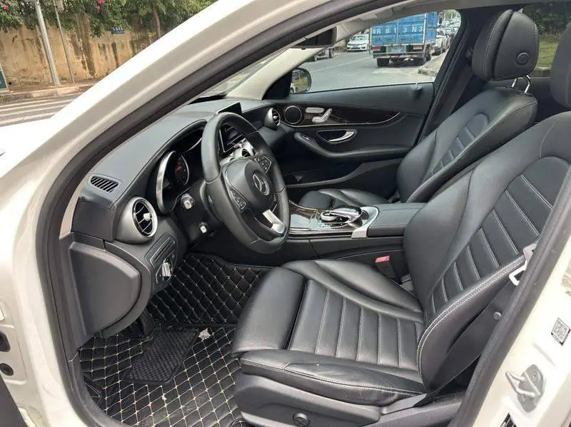 Mercedes-Benz C-Class 2015 facelifted C 200 L — 19