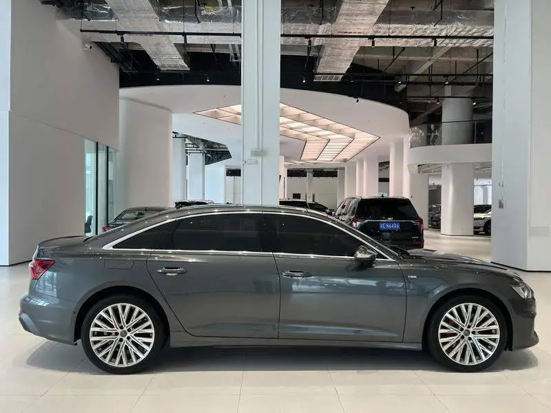 Audi A6L 2020 55 TFSI quattro Premium Dynamic Edition — 8