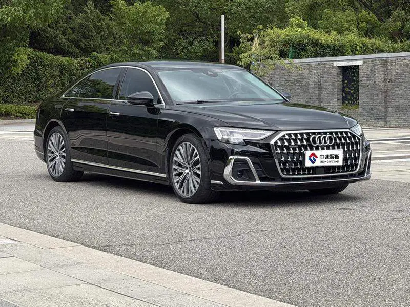 Audi A8 2023 A8L 50 TFSI quattro Premium Edition — 3