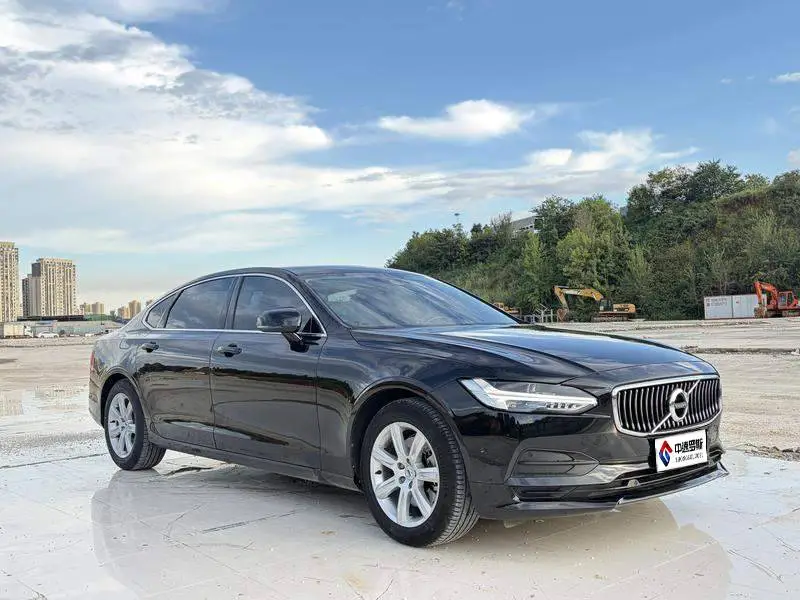 Volvo S90 2018 T4 Zhiyi Edition — 3