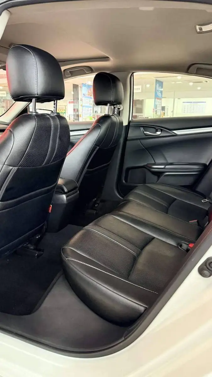Civic 2019 220TURBO CVT Dynamic Edition National VI — 6