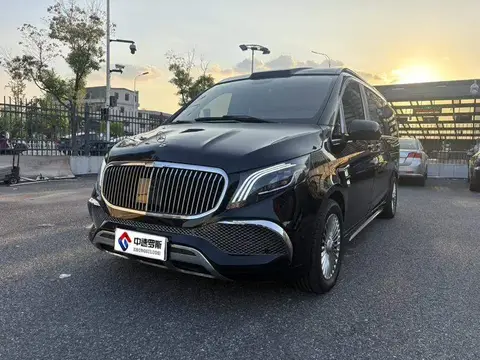 Vito 2023 2.0T Business Edition 7 Seaters