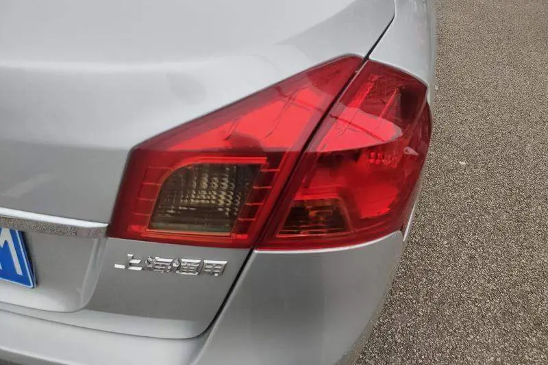 Excelle 2015 1.5L Automatic Classic — 6