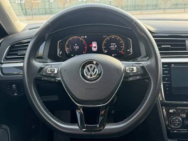 Lingdu 2019 280TSI DSG Luxury Edition National VI — 14