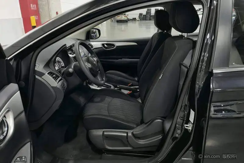 Sylphy 2022 Classic 1.6XE CVT Comfort Edition — 17