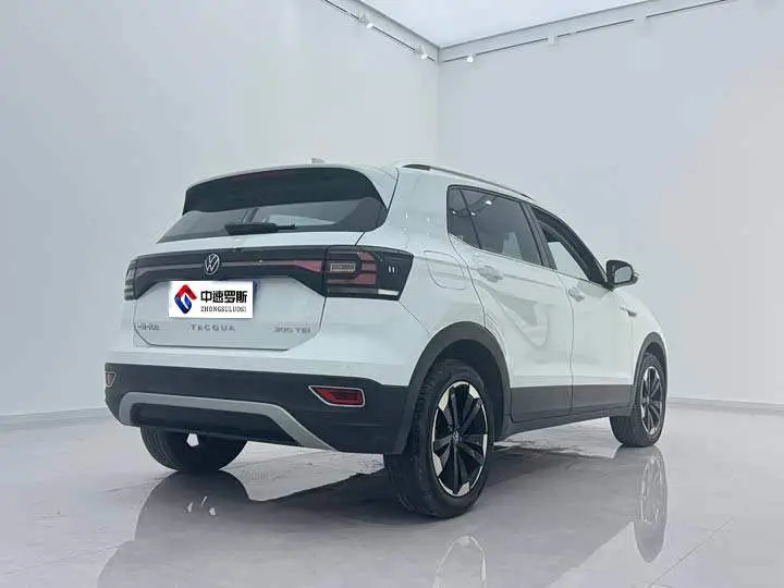 Exploration 2023 200TSI DSG Joy Smart Edition — 6