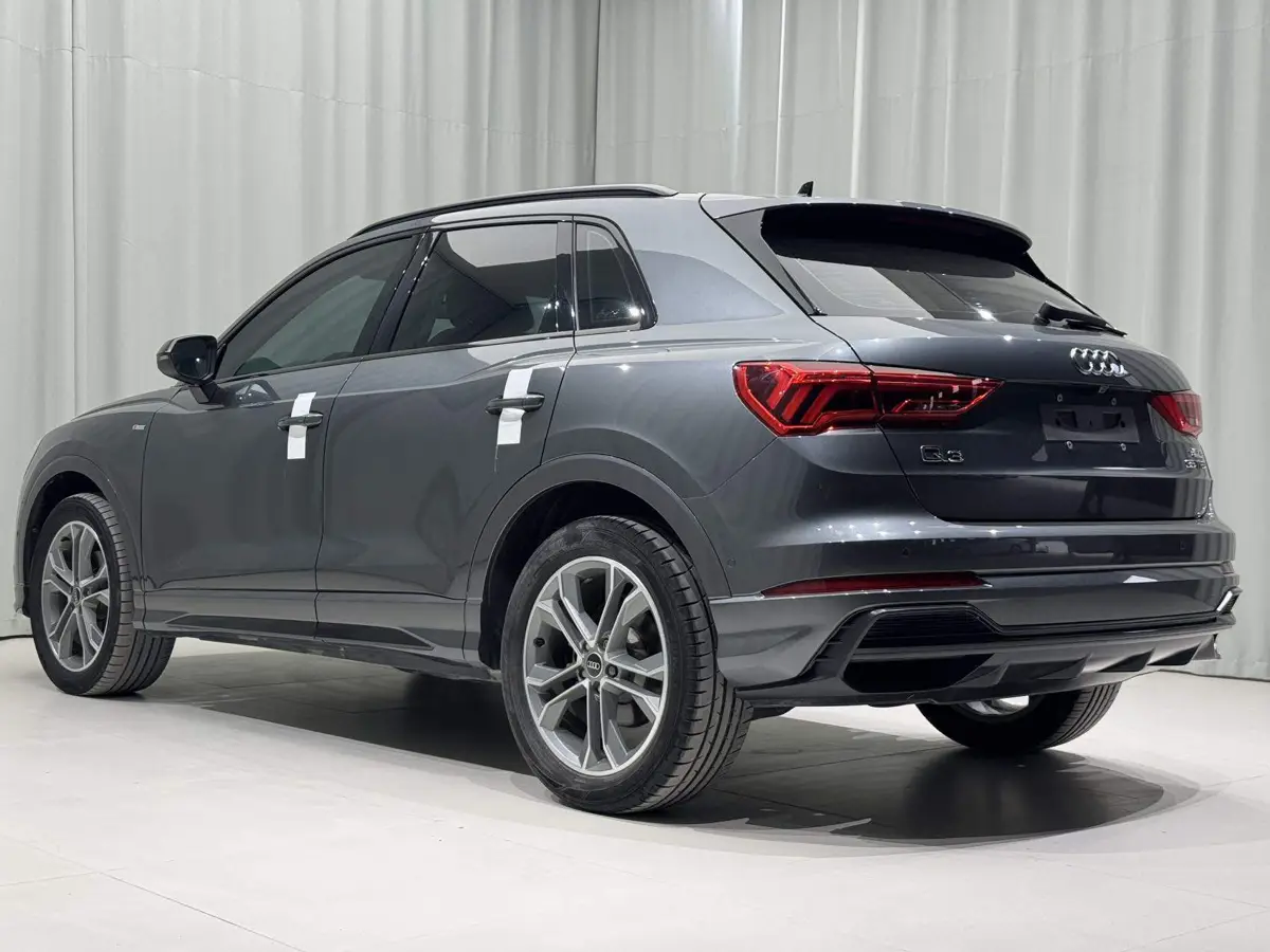 Audi Q3 2023 35 TFSI Fashion Dynamic Edition (1.4T) — 6