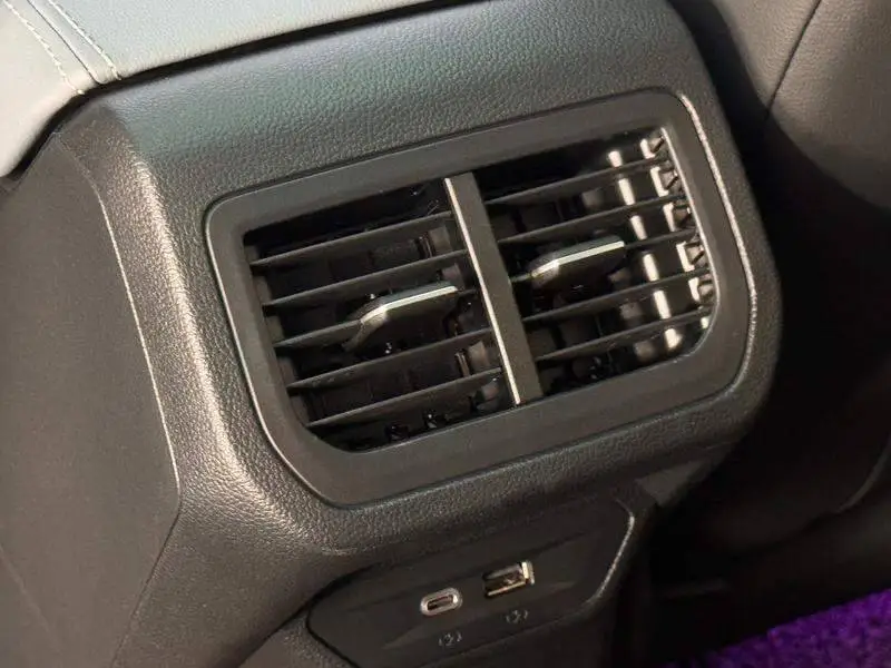 Lavida 2024 1.5L Automatic 5 Million Edition — 13