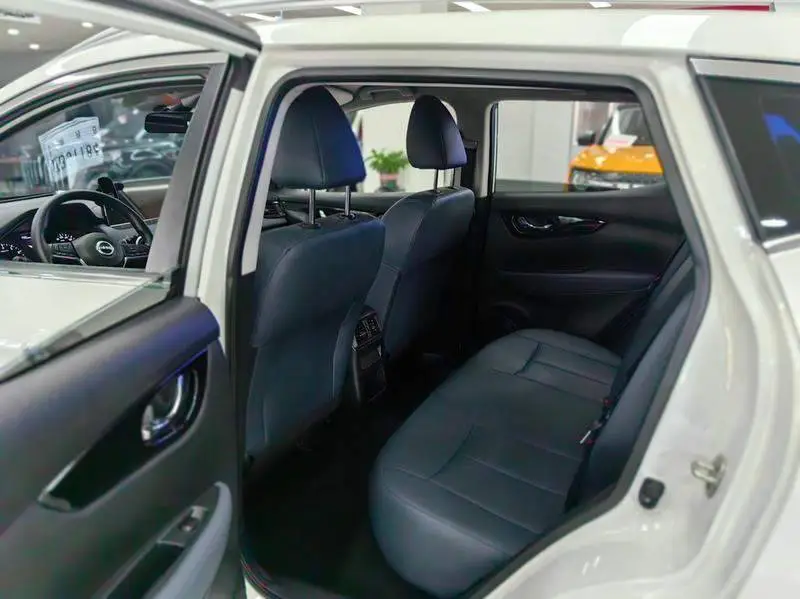 Qashqai 2025 Honor 2.0L CVT XV True Heart Edition — 12