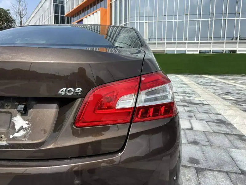 Peugeot 408 2015 1.2T Automatic Glory Edition — 15