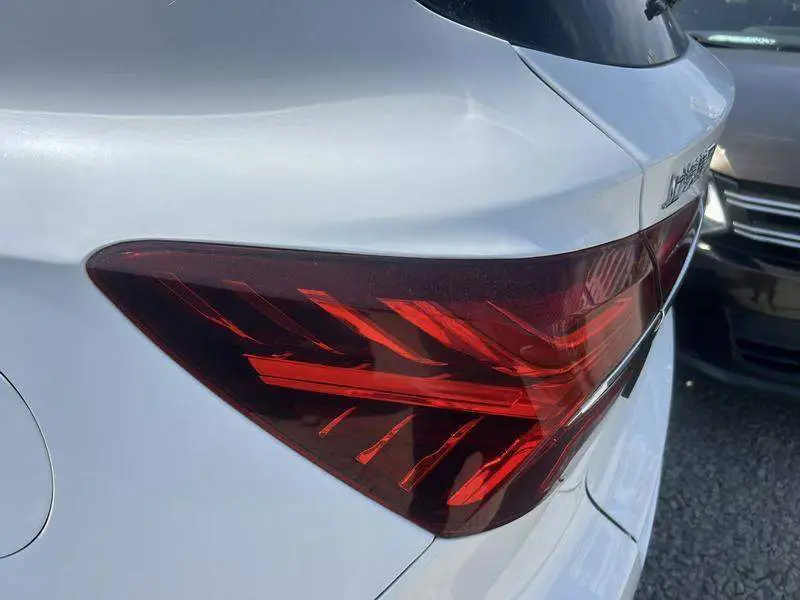 Roewe RX5 2020 20T Automatic 4G Connectivity Beyond Flagship Edition — 7