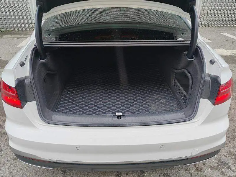 Audi A4L 2022 40 TFSI Stylish and Dynamic — 16