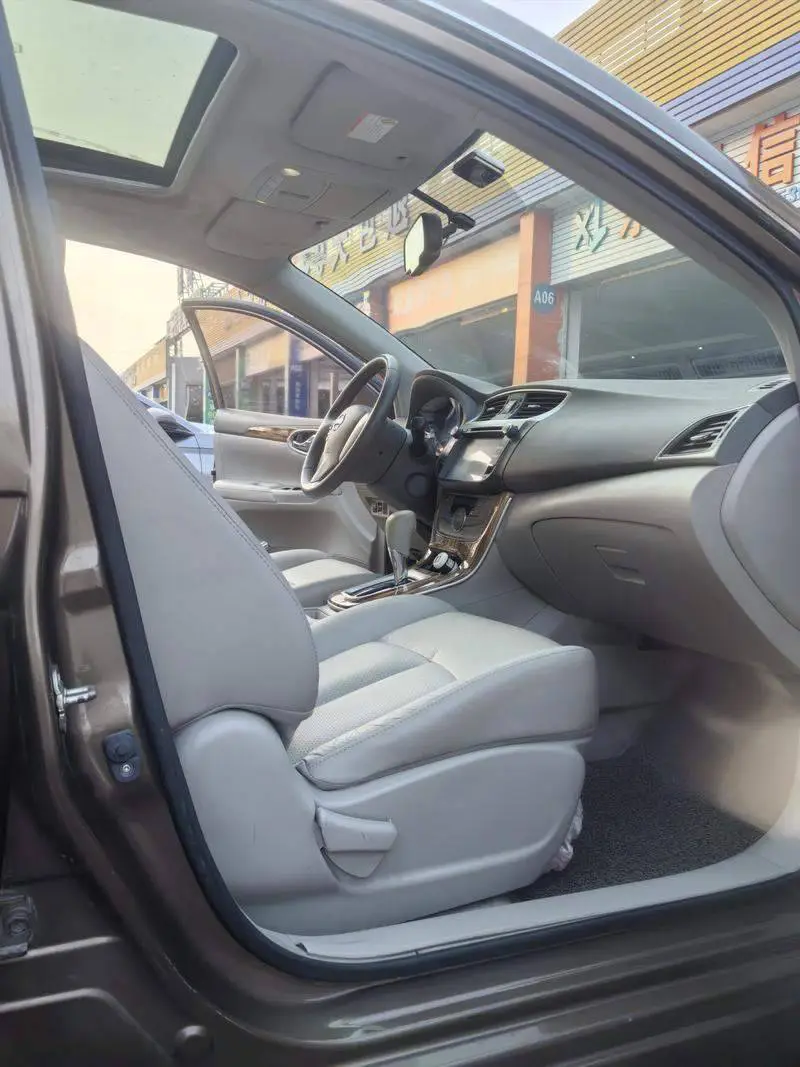 Sylphy 2014 1.6XV CVT Premium Edition — 9