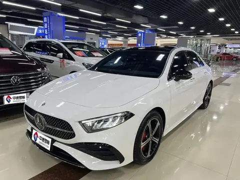 Mercedes-Benz A-Class 2024 A 200 L Fashion Edition