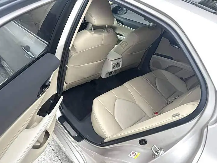 Camry 2018 2.5G Deluxe Edition — 6