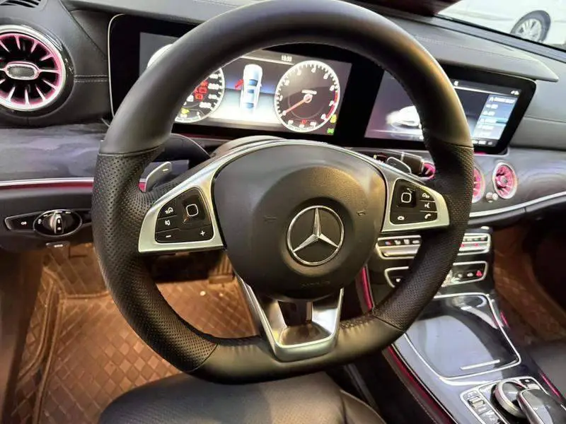 Mercedes-Benz E-Class 2016 E 300 L Fashion Edition — 18