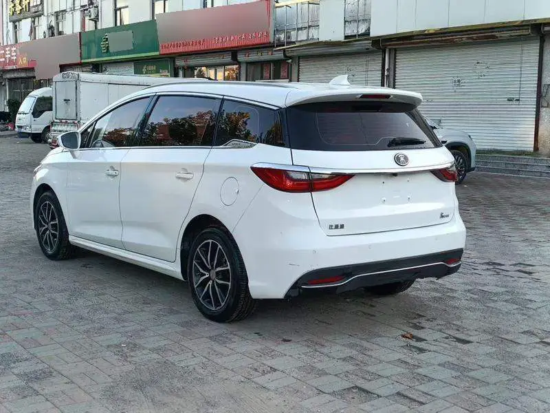 Song MAX 2017 1.5T Automatic Intelligent Link Premium 7 Seaters — 4