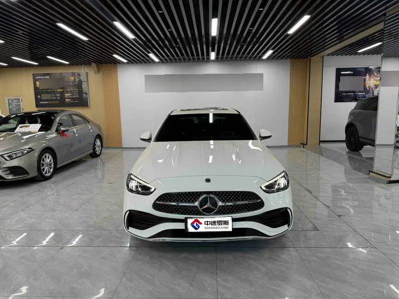 Mercedes-Benz C-Class 2025 C 200 L Sport Edition — 2