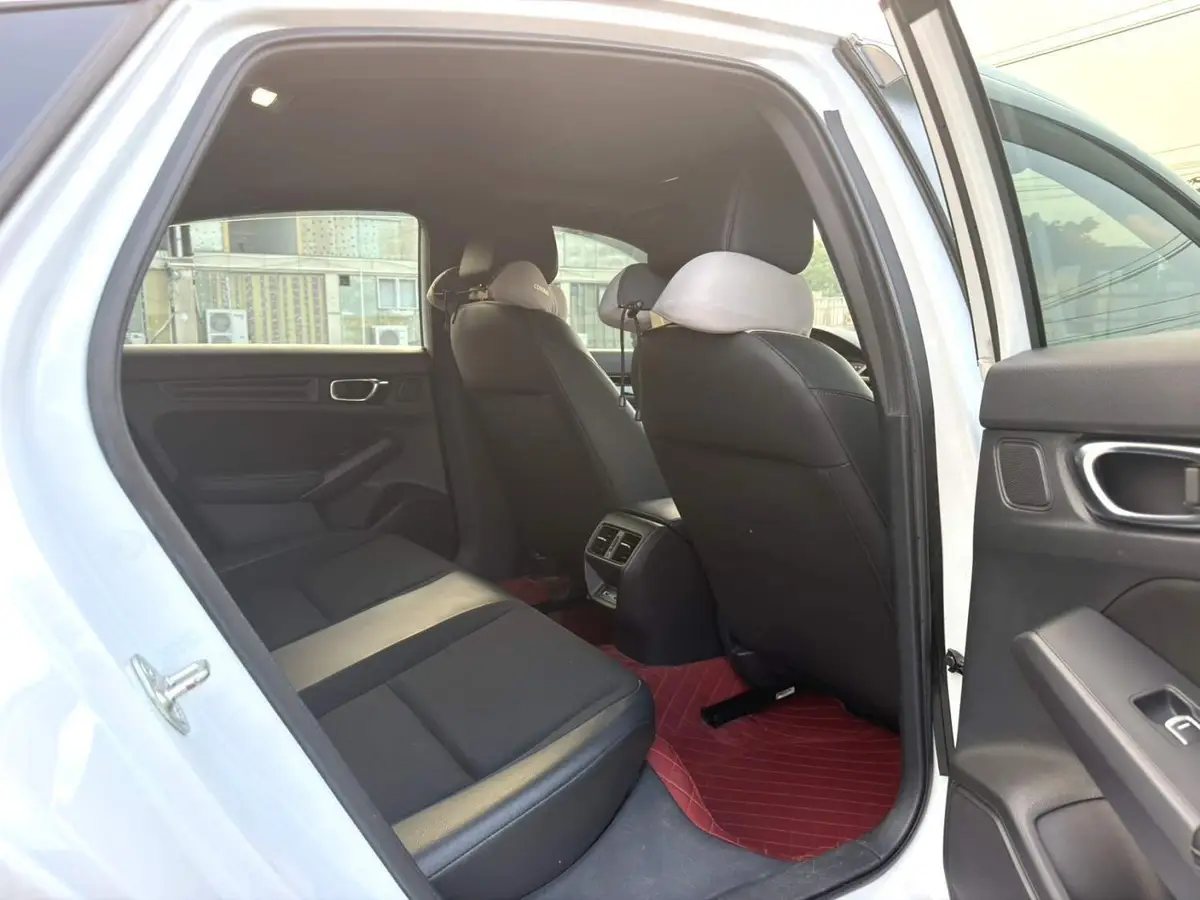 Civic 2023 HATCHBACK 2.0L e:HEV Extreme Control Edition — 18