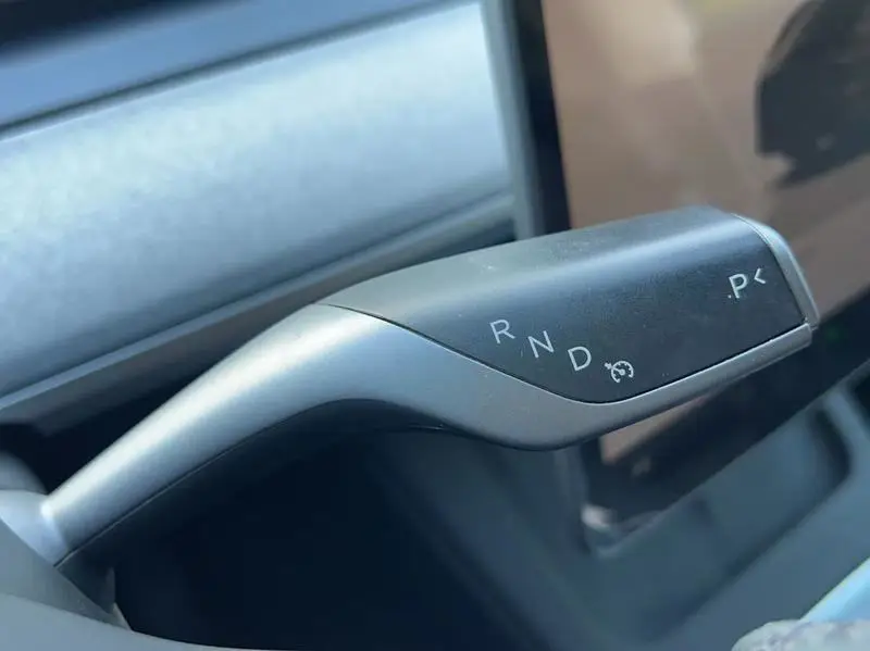 Model Y 2023 rear-wheel drive version — 19