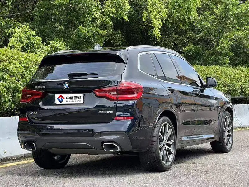 BMW X3 2021 xDrive30i Leading M Sport Package — 7