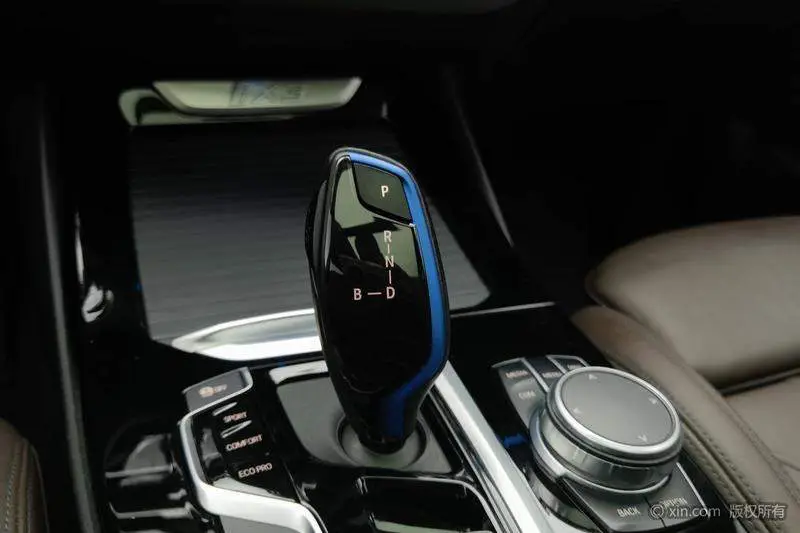 BMW iX3 2021 facelifted Pioneer model — 16