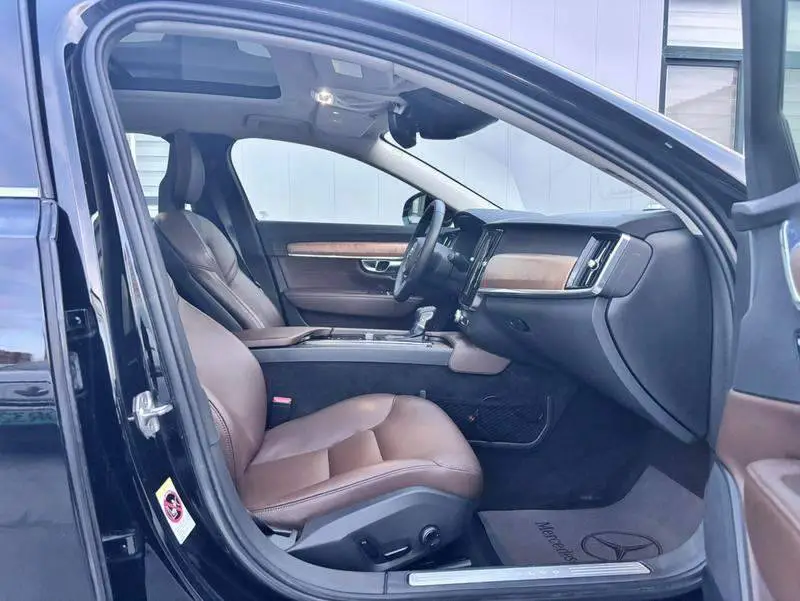 Volvo S90 2018 T5 Smart Edition — 11