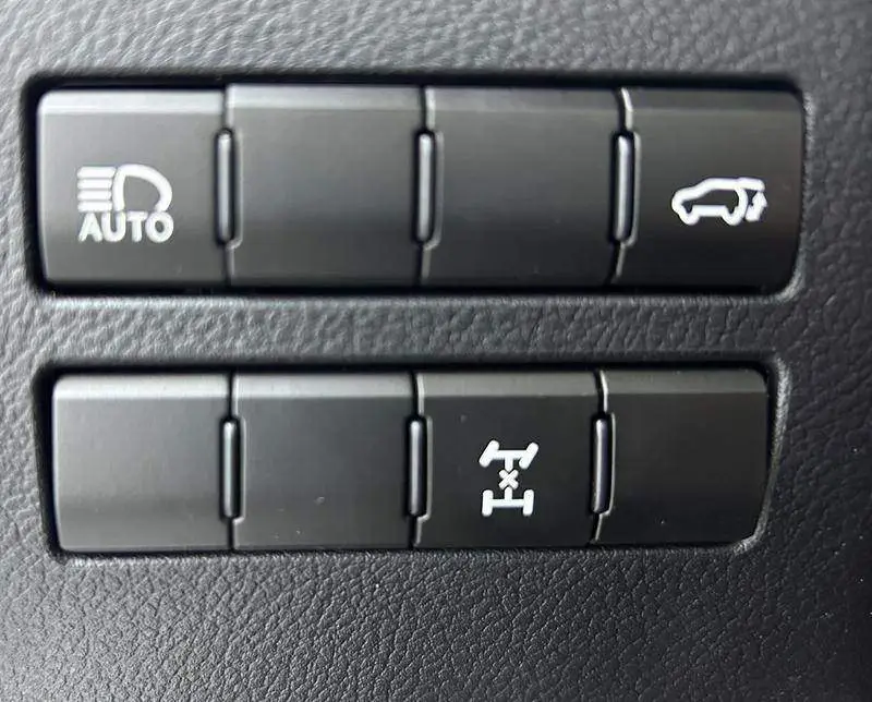 Lexus NX 2020 200 All-wheel Drive Front Edition National V — 18
