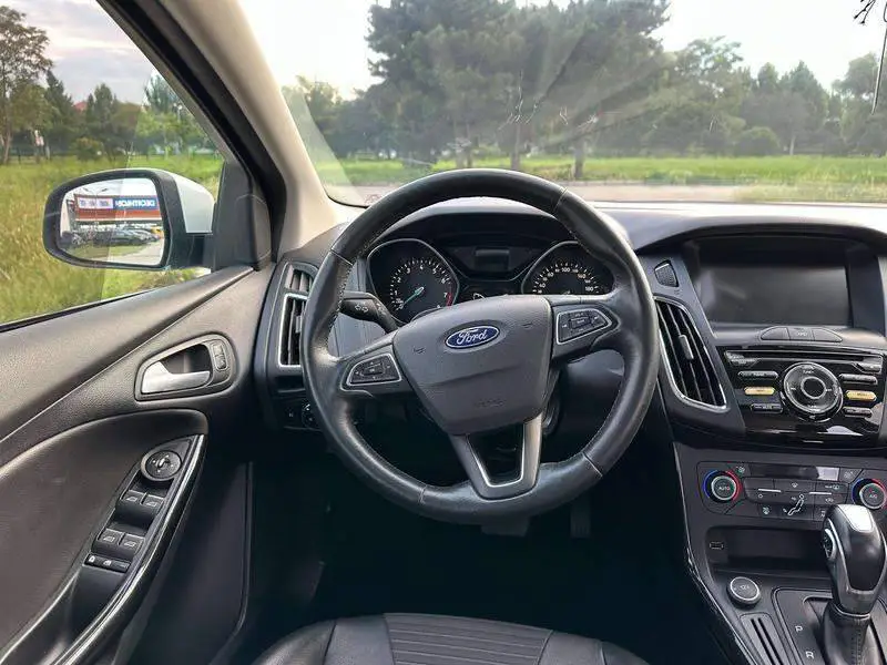 Fox 2017 Sedan 1.6L Automatic Fashion Smart Edition — 12