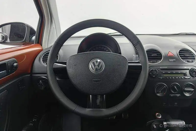 Beetle 2010 2.0 BlackOrange Comfort Edition — 14