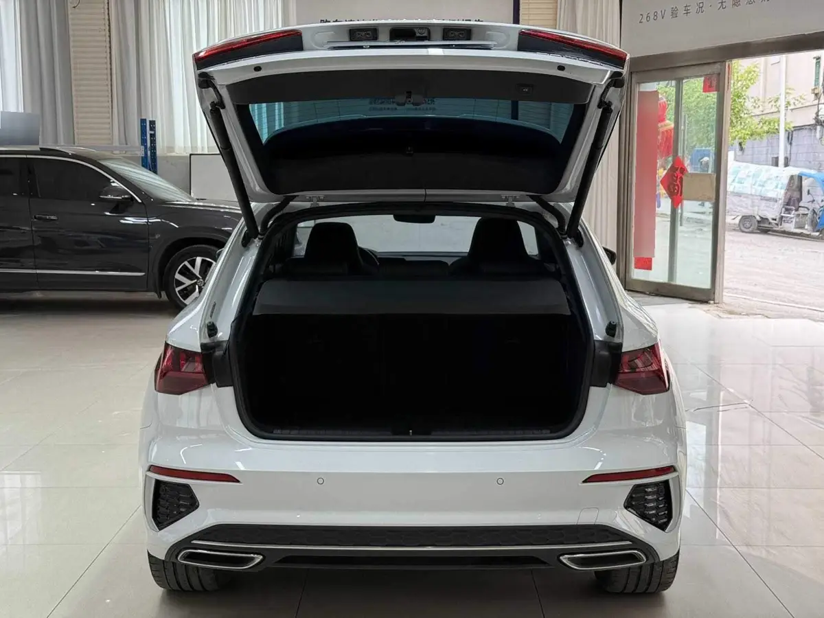 Audi A3 2023 Sportback 35 TFSI Stylish and sporty — 8